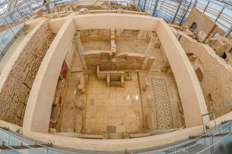 3-hour Ephesus and Terrace Houses Tour Kusadasi Cruiser Only - What to bring and how to pace the visit