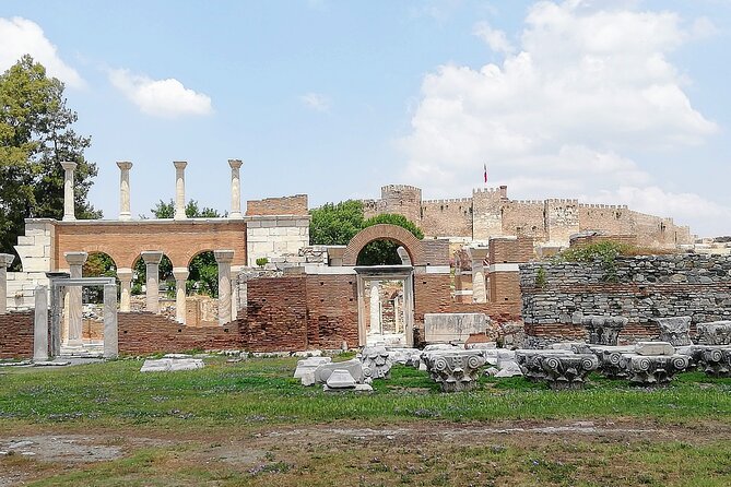 ALL INCLUSIVE Biblical Ephesus with BIBLE Oriented Guide &LUNCH - A Turkish lunch with mezes and grilled dishes