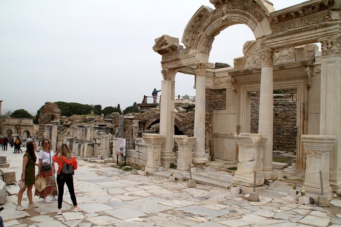 All Inclusive Private Access Ephesus Tour (SKIP-THE-LINE) - Mary’s House and the Basilica of St. John