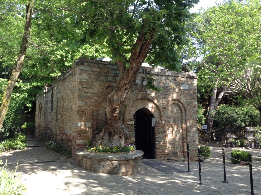 All Inclusive Private Ephesus & Mary's House Tour with LUNCH - Walking the marble streets of Ephesus