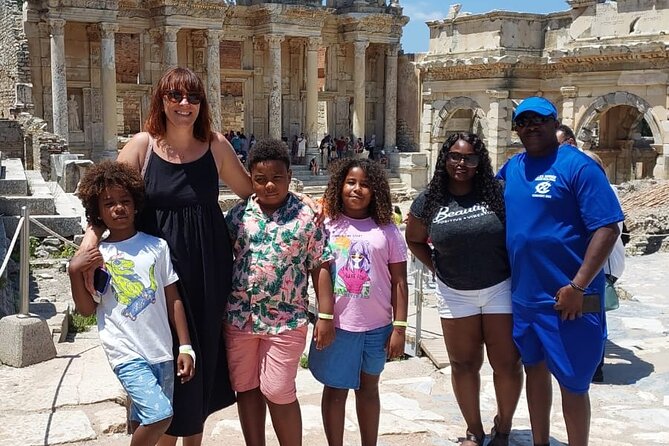 All Inclusive Private Ephesus Shore Excusion in Kusadasi - Meeting your guide at Kusadasi Port