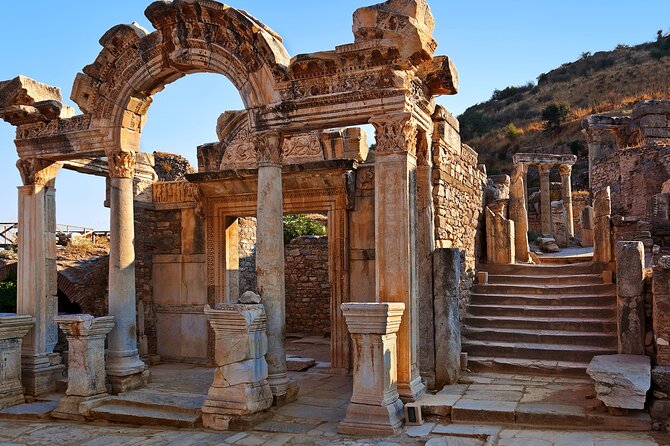 Ancient Ephesus and Pamukkale Tour from-to Kusadasi or Selcuk - Who should book this day trip?