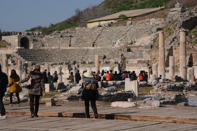 Biblical Jewels of Ephesus - The Guide and the Quality of the Explanation
