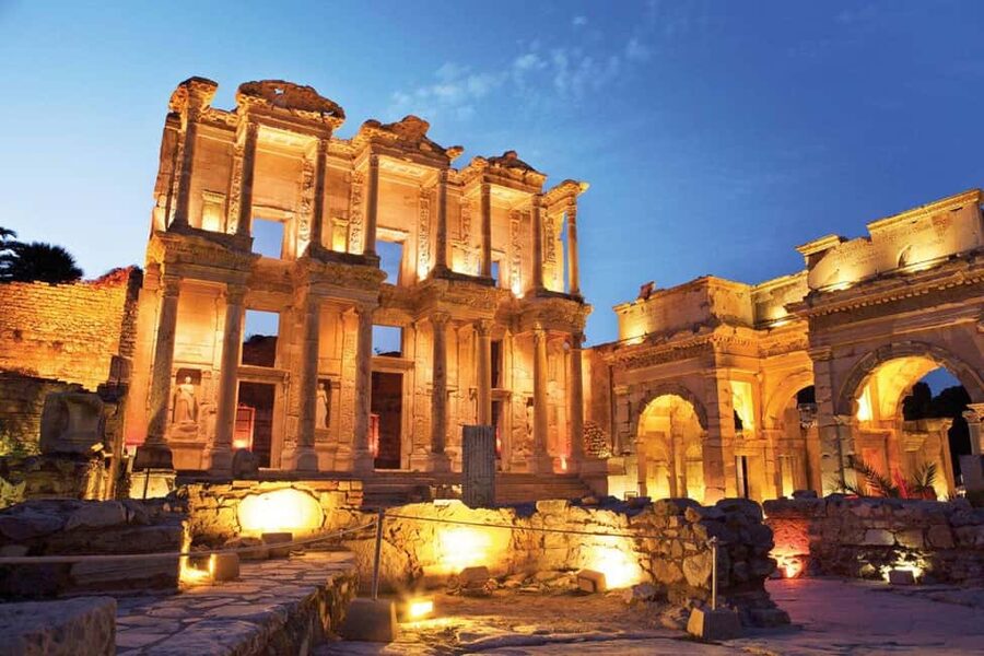 Budget-Friendly Ephesus Tour from Izmir - Walking Ephesus With a Guide
