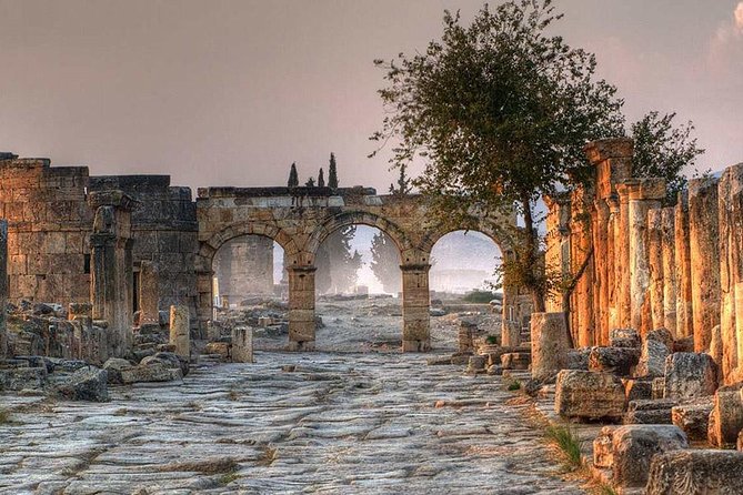 Daily Pamukkale and Hierapolis Tour from Kusadasi and Selcuk - Who will enjoy this Pamukkale tour