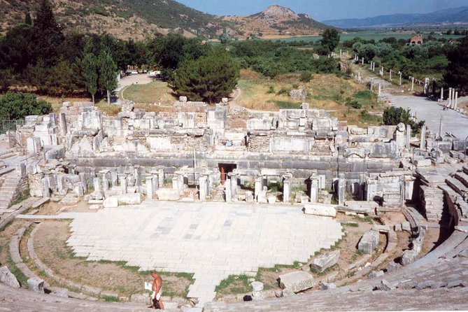 Ephesus and Mary’s House with Entry Tickets Opt. For Cruisers - Mary’s House: a quiet shrine with a disputed tradition