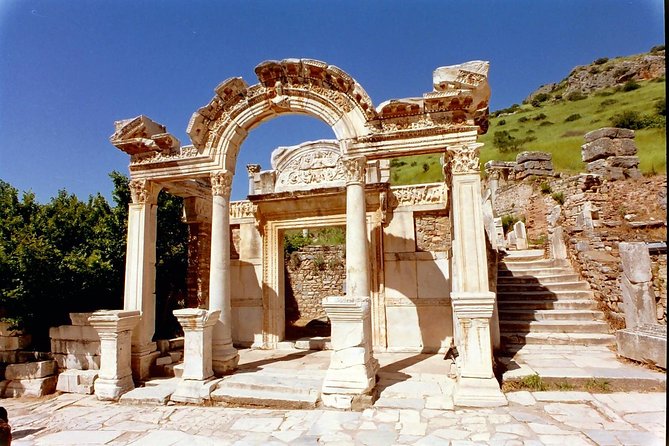 Ephesus and Mary’s House with Entry Tickets Opt. For Cruisers - Kuşadası’s Ottoman caravanserai and extra stops
