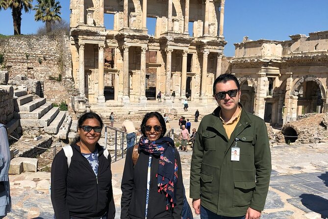 Ephesus and Sirince Half-Day Private Tour with Lunch - Entering the ancient city of Ephesus