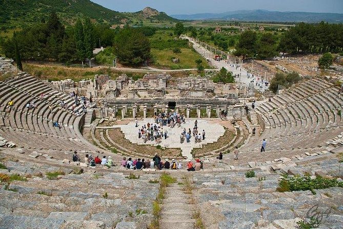 Ephesus Shore Excursion: Private Guide and Vehicle - Şirince adds a Turkish village stop