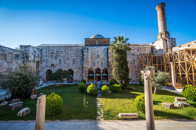Ephesus Small Group Day Tour from Kusadasi - Temple of Hadrian and the smaller details