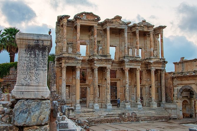Ephesus Small Group Day Tour from Kusadasi - A small group can change the day