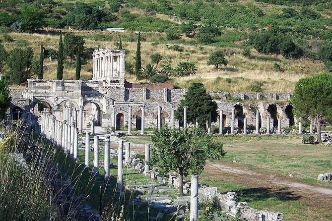 Ephesus Small Group Tour From Kusadasi Port / Hotels - Lunch, transport, and the value of the package