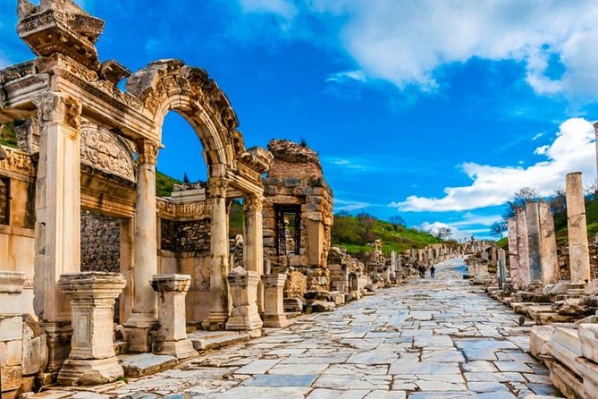 Ephesus Tour with House of Virgin Mary - The guides can change the character of the visit