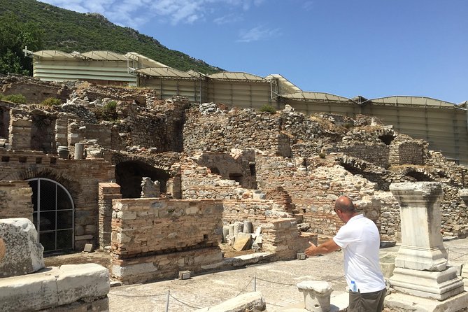 Ephesus Walking Tour - The Library of Celsus and Roman public life