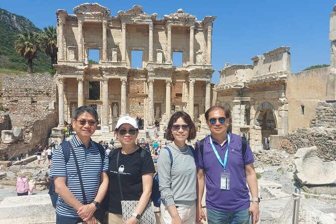 FOR CRUISERS : Ephesus Tour with Lunch - Kuşadası Bazaar and Pigeon Island Castle
