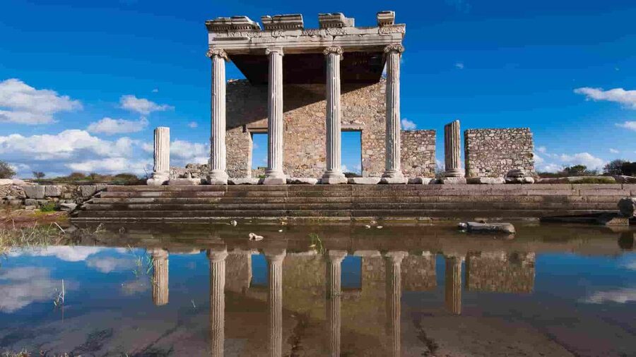 From Istanbul: 2-Day Ephesus, Pamukkale, & Hierapolis Tour - Why this two-day route works