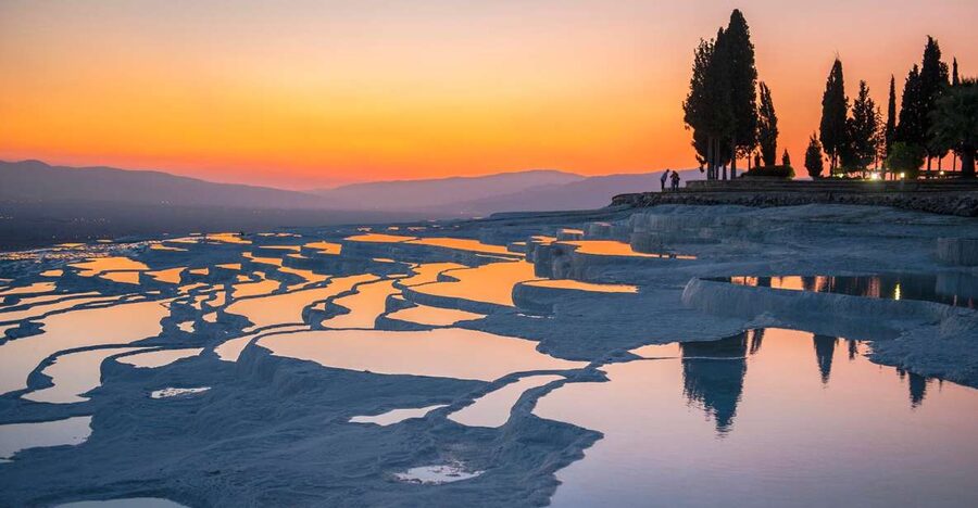 From Istanbul: Ephesus & Pamukkale 2-Day Trip with Flights - Day 1: Istanbul to Ephesus by way of Izmir