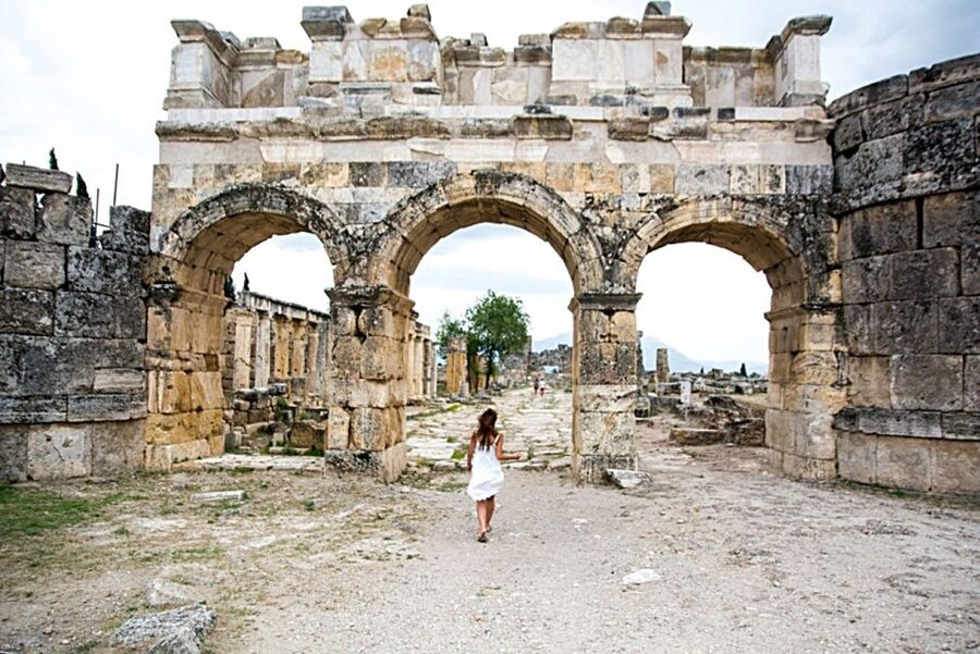 From Kusadasi and Selcuk: Pamukkale and Hiearapolis Tour - Two hours on the white calcium terraces