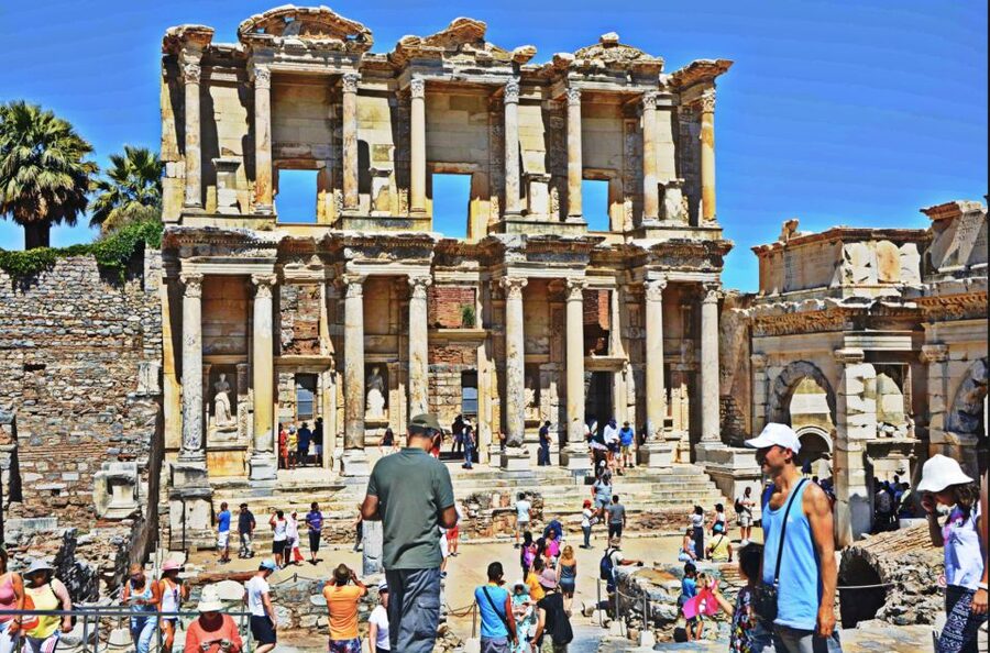 From Kusadasi: Ephesus Private Guided Tour - Lunch, transport, and the real price