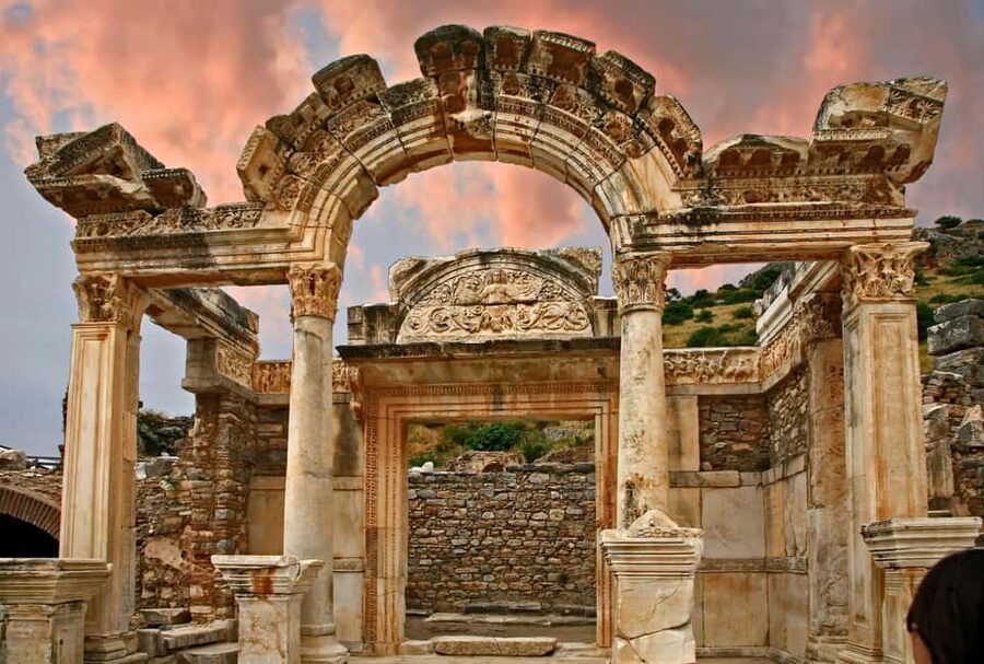 From Kusadasi: Full Day Private or Small Group Ephesus Tour - The House of the Virgin Mary