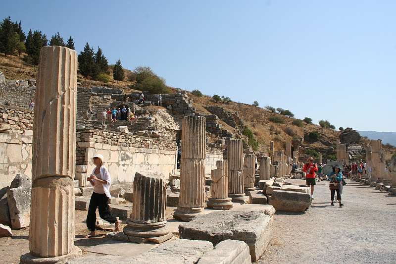 From Kusadasi or Izmir: Ephesus Private Tour - Temple of Artemis: famous, but mostly gone