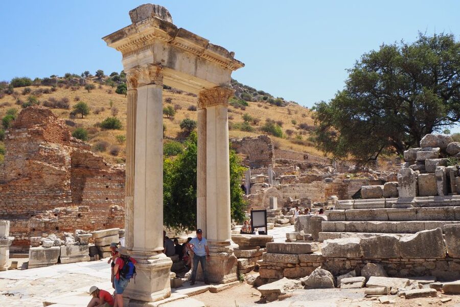 From Kusadasi Port: Ephesus Full-Day Private Trip - A short stop at the Temple of Artemis