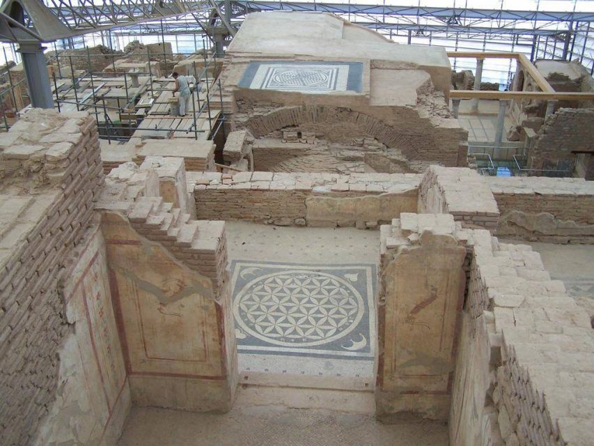 Full-Day Ephesus & Terrace Houses Tour - Entry Fees Included - Fountains, baths, and the everyday city