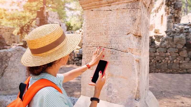 Kusadasi: Ephesus & House of Mary Small Group Tour w/Lunch - Walking through the main streets of Ephesus