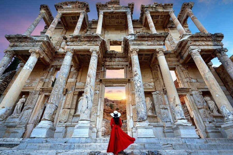 Kusadasi: Ephesus, House of Virgin Mary, and Temple Tour - The House of the Virgin Mary on Mount Koressos