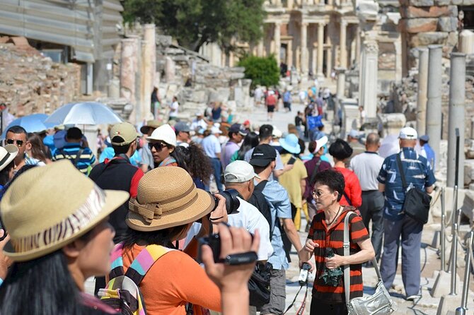 NEW: Private The Most Detailed Ephesus Shore Excursion / with Lunch - Curetes Street, Hercules Gate, and Hadrian’s Temple