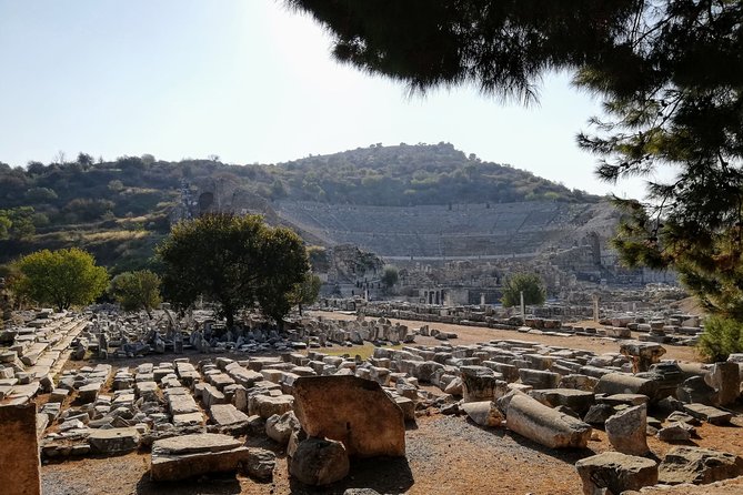 NO HIDDEN FEES : Private Ephesus, Artemission with grp. option - Walking through Ephesus in two focused hours