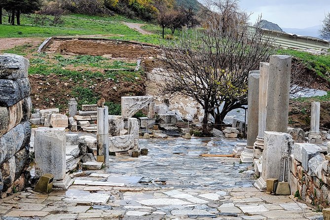 NO HIDDEN FEES: PRIVATE / GRP. Ephesus, House of Mary - 4 Tours - Walking the marble streets of Ephesus