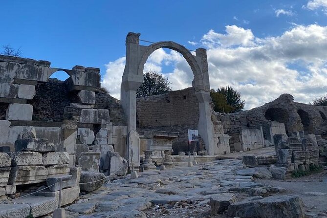 Private Ephesus and Artemis Temple Half Day Tour / On Time Return - Returning through Kusadasi Marina