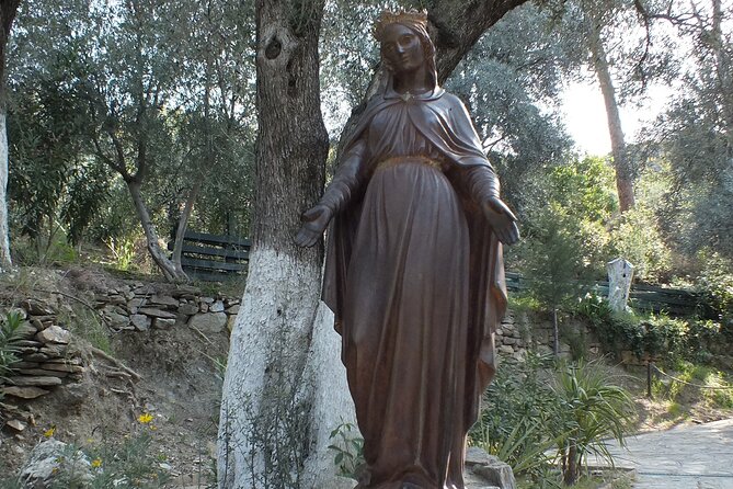 Private Full-Day Biblical Ephesus Tour From Kusadasi - Walking into ancient Ephesus