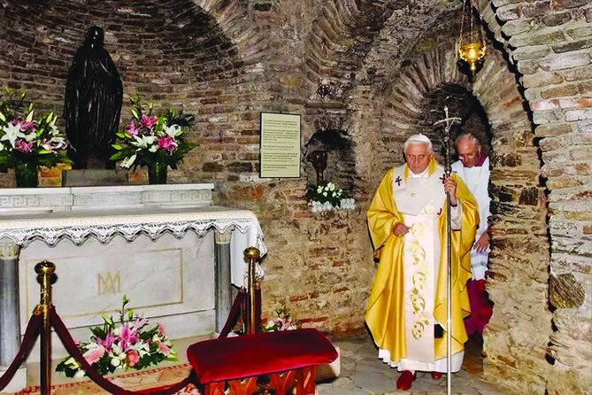 Private Guided Ephesus Tour, Best of Ephesus - Lunch, carpet demonstrations, and the shopping question