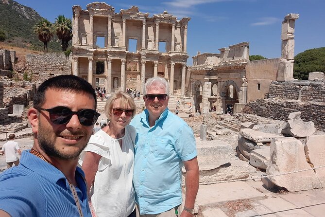 PRIVATE or SHARED: Ephesus & Mary's House Tour ENTRY FEES & LUNCH - The Temple of Artemis in a short, meaningful stop