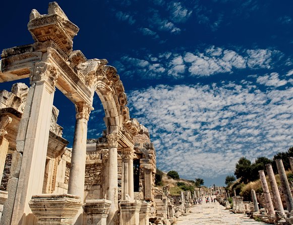 Private Tour: Ephesus Day Trip from Kusadasi with Lunch - A private vehicle makes the Kusadasi connection easier