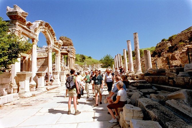 Private Tour of Ephesus,House of Mother Mary &Artemis Temple from Izmir - The House of the Virgin Mary and its quiet setting