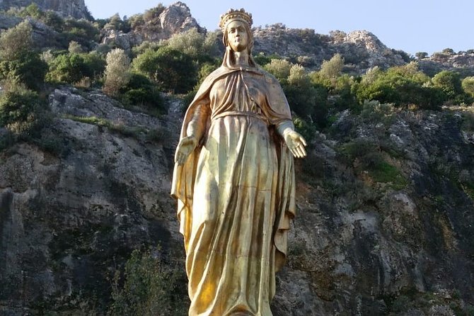 Private Van for Ephesus Tour from Kusadasi Port - Lunch, bottled water, and the value of a private van