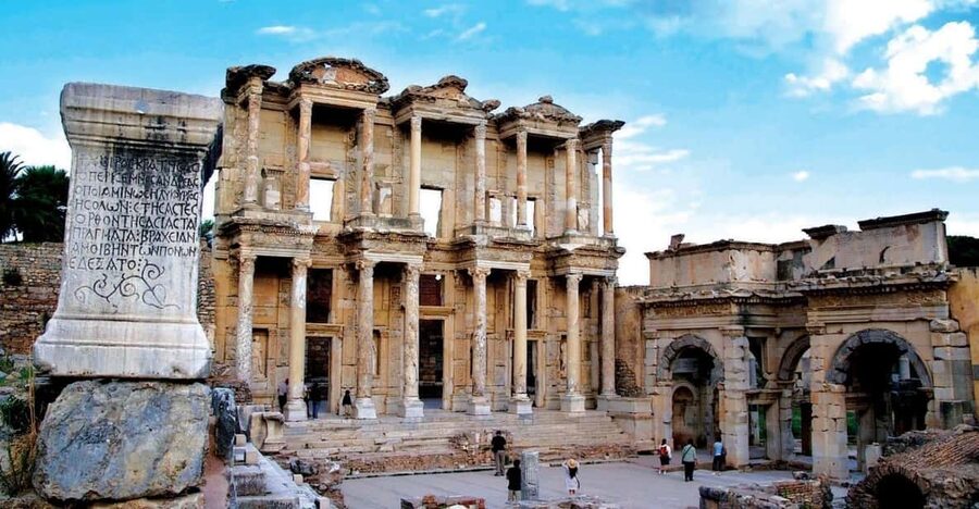 Selcuk: Full-Day Ephesus and House of Virgin Mary Tour - The guide can make or break the experience