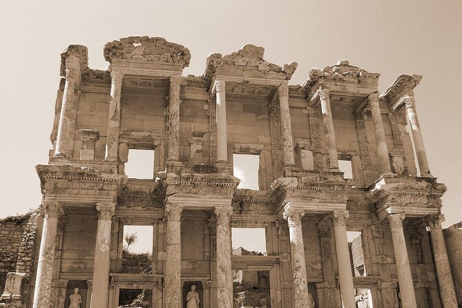 Shore Excursion 1 or 2 Day Private Tour from Kusadasi Port for Ephesus-Pergamon - A private vehicle matters more than the group size