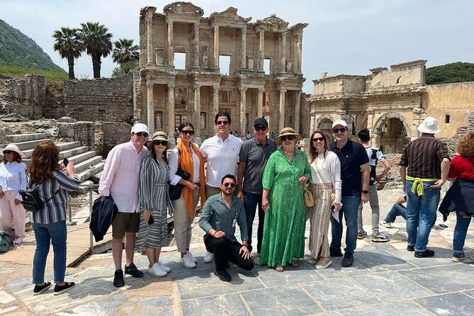 Skip Lines: Ephesus PRIVATE TOUR For Cruise Guests - Meeting your guide at Kusadasi port