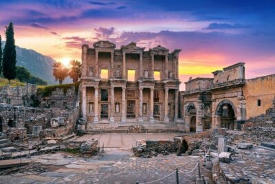 SKIP-THE-LINE: Group or Private Ephesus & Artemis Tour with LUNCH
