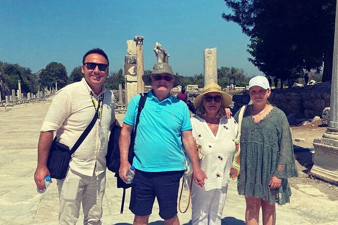 SKIP THE LINE: Private EPHESUS TOUR for CRUISERS English/Spanish - What the guides add to the experience