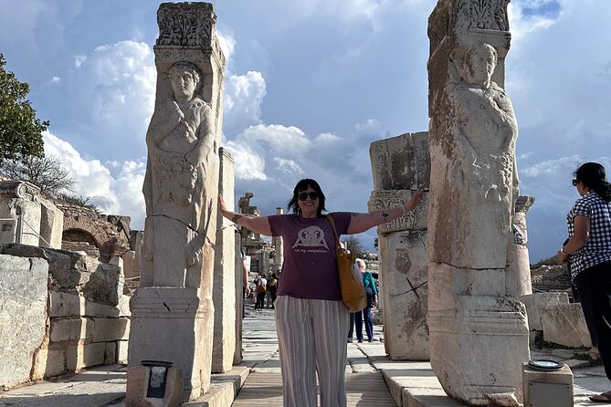 Time Travel in Ephesus: Affordable and Spectacular Experience - A private vehicle makes the port day easier